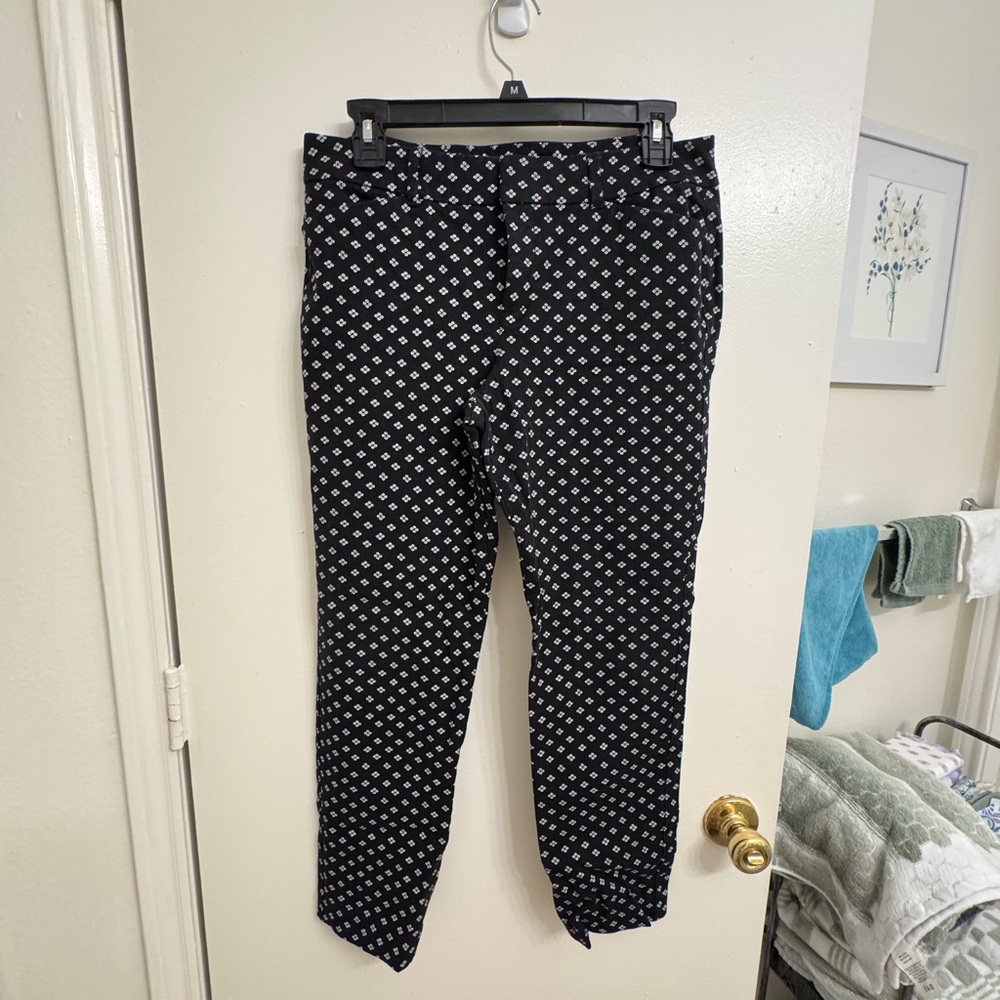 Women’s Black Patterned Pants w/ Print